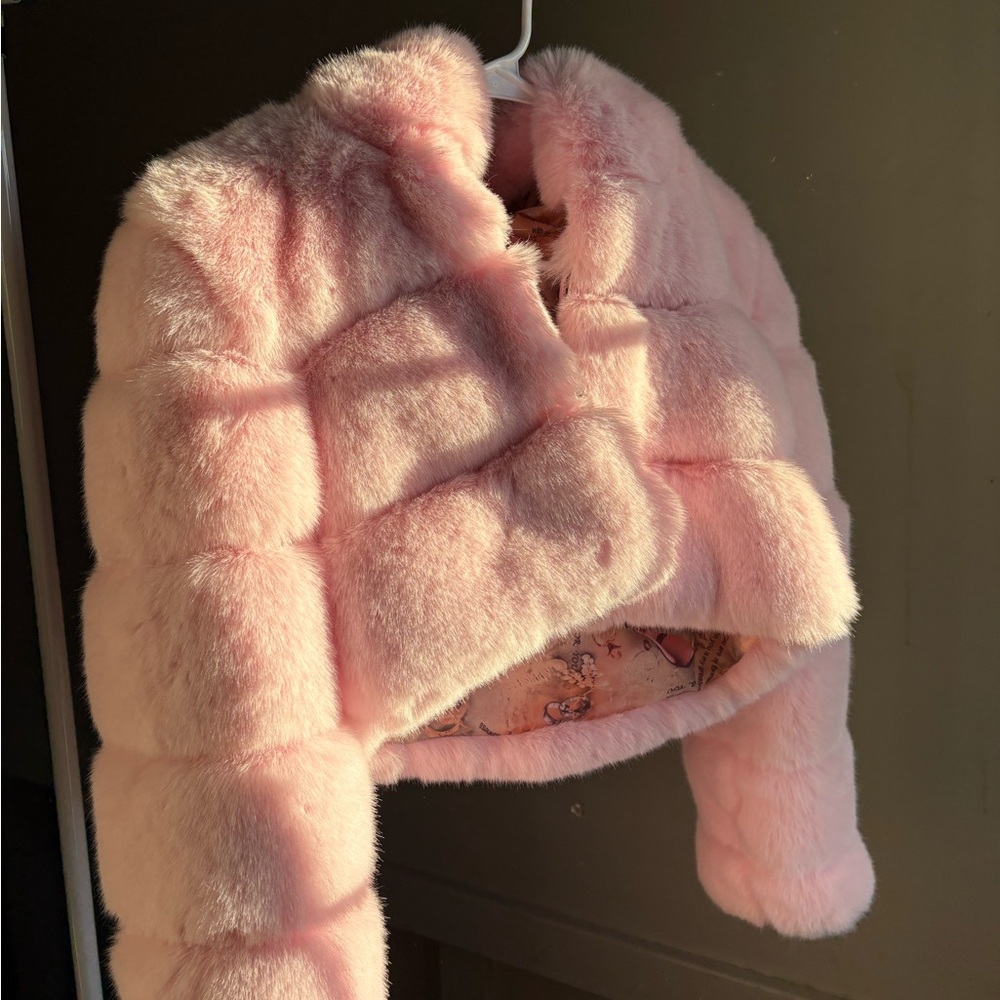 SOLD Women's Pink Faux Fur Ski Jacket